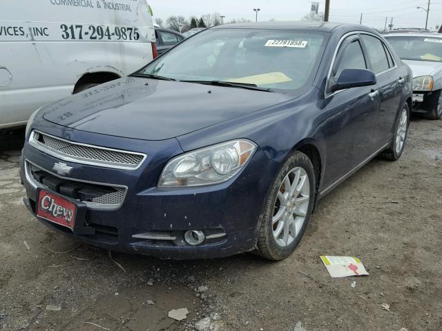 1G1ZE5E14BF266685 - 2011 CHEVROLET MALIBU LTZ Көк фото 2