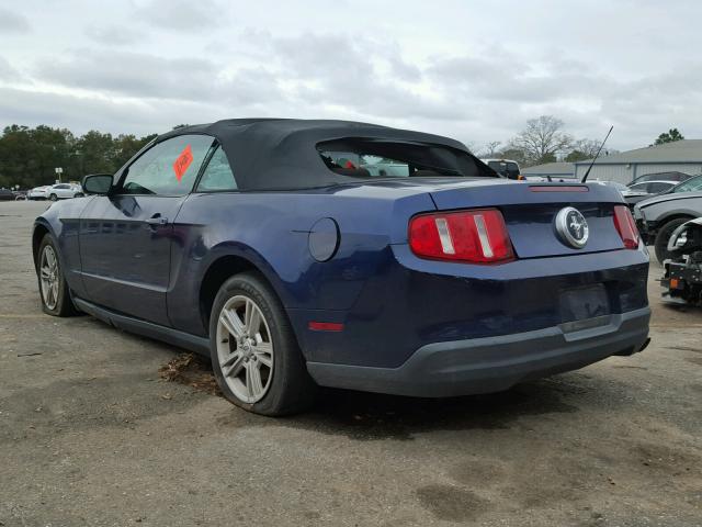 1ZVBP8EN5A5142658 - 2010 FORD MUSTANG BLUE photo 3