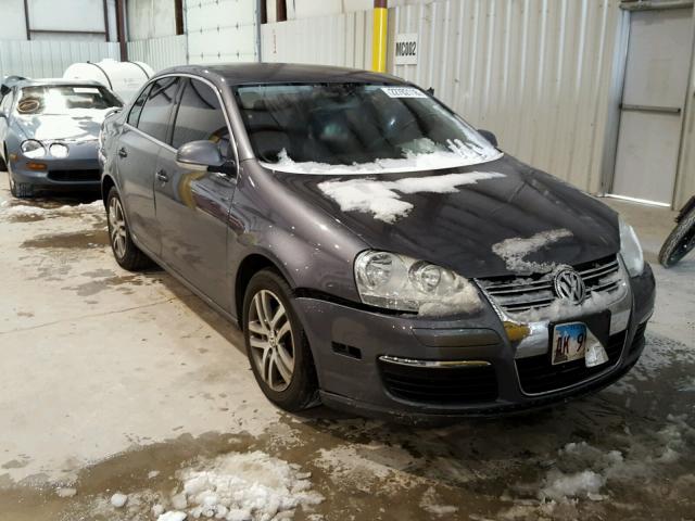 3VWRG71K45M612635 - 2005 VOLKSWAGEN NEW JETTA GRAY photo 1