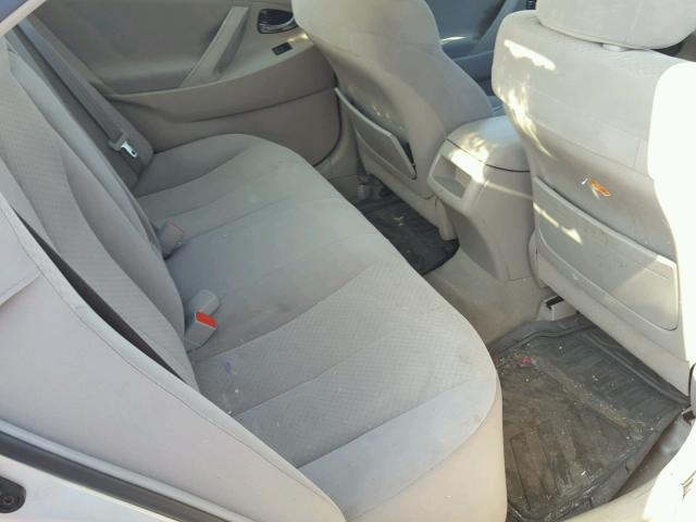 4T4BE46K59R063760 - 2009 TOYOTA CAMRY BASE SILVER photo 6