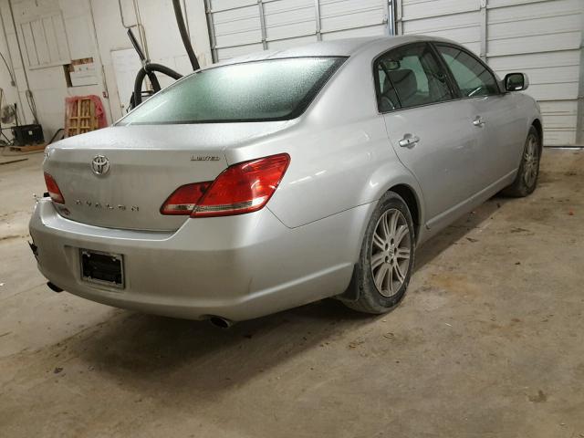 4T1BK36BX5U056214 - 2005 TOYOTA AVALON XL SILVER photo 4