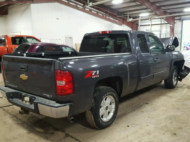 1GCSKSE30AZ214694 - 2010 CHEVROLET SILVERADO GRAY photo 4