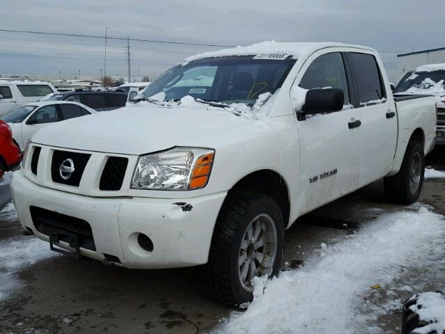 1N6AA07B07N213842 - 2007 NISSAN TITAN XE WHITE photo 2