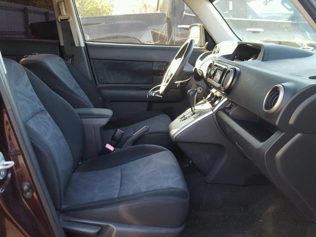 JTLZE4FE7B1121922 - 2011 TOYOTA SCION XB PURPLE photo 5