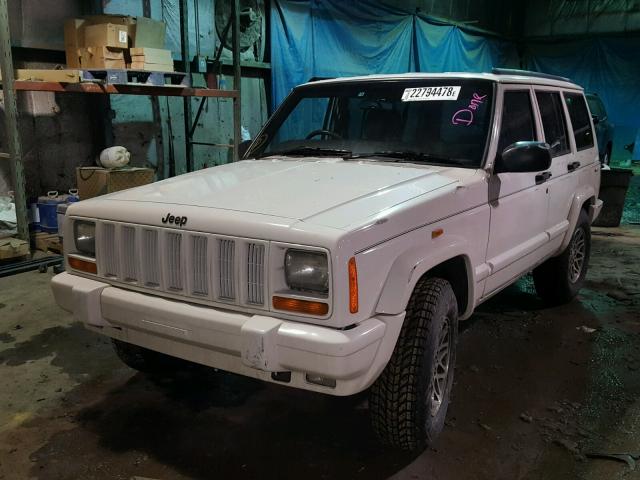 1J4FN78S2VL598411 - 1997 JEEP CHEROKEE WHITE photo 2