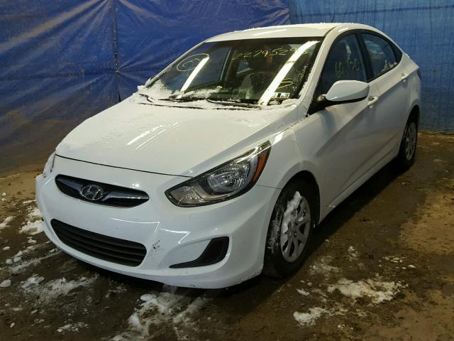 KMHCT4AE9EU615258 - 2014 HYUNDAI ACCENT GLS WHITE photo 2