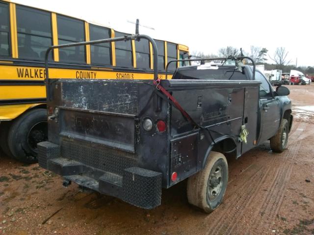 1GCHC24K37E539534 - 2007 CHEVROLET SILVERADO BLACK photo 4