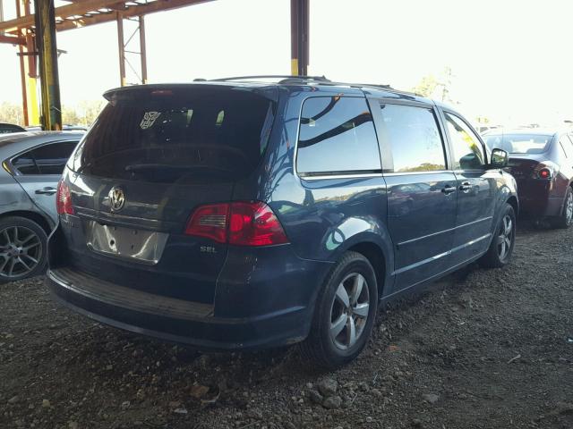 2V8HW54XX9R544969 - 2009 VOLKSWAGEN ROUTAN SEL BLUE photo 4