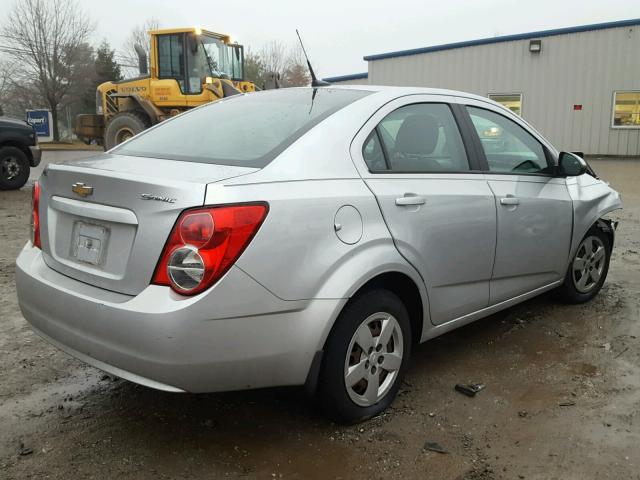 1G1JA5SH2E4163114 - 2014 CHEVROLET SONIC LS SILVER photo 4