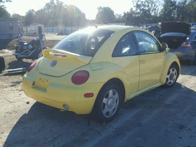 3VWCA21CXXM442089 - 1999 VOLKSWAGEN NEW BEETLE 黄色 照片 4