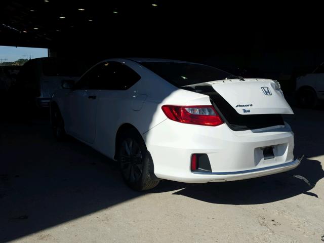 1HGCT1B31FA012664 - 2015 HONDA ACCORD LX- WHITE photo 3