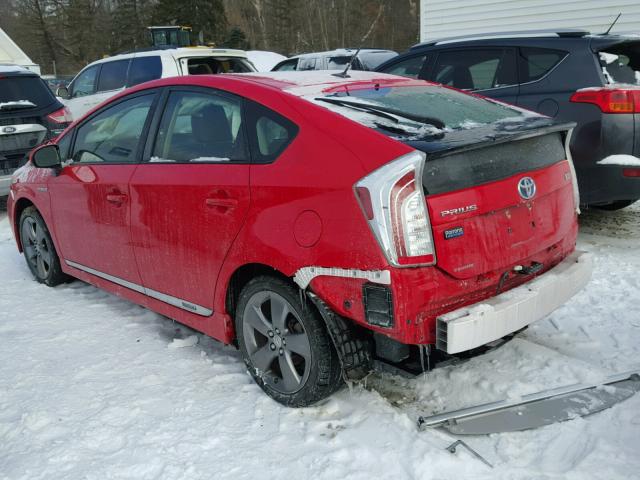 JTDKN3DU9F0401886 - 2015 TOYOTA PRIUS RED photo 3