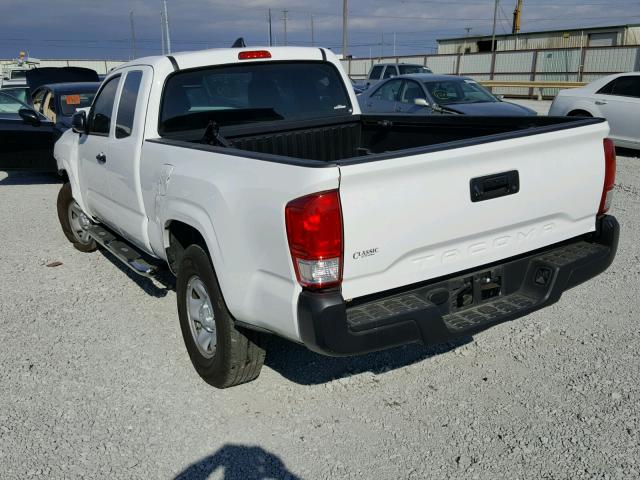 5TFRX5GN3HX086795 - 2017 TOYOTA TACOMA ACC WHITE photo 3