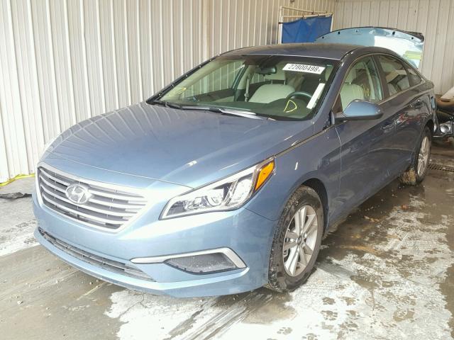 5NPE24AF2HH539311 - 2017 HYUNDAI SONATA SE BLUE photo 2