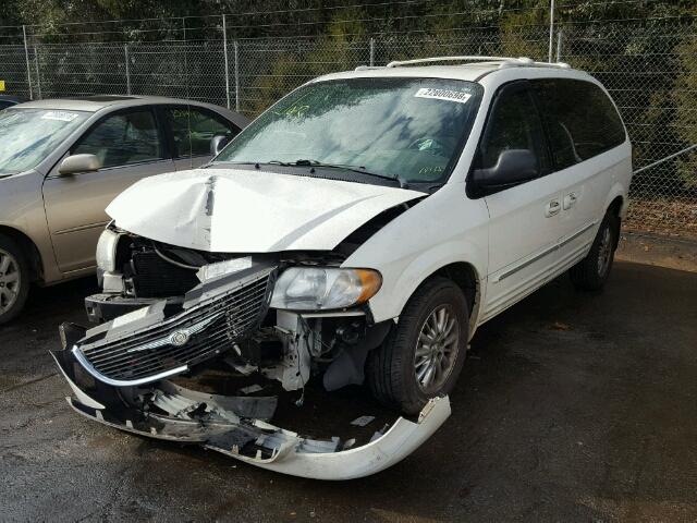 2C8GP64L63R210919 - 2003 CHRYSLER TOWN & COU WHITE photo 2