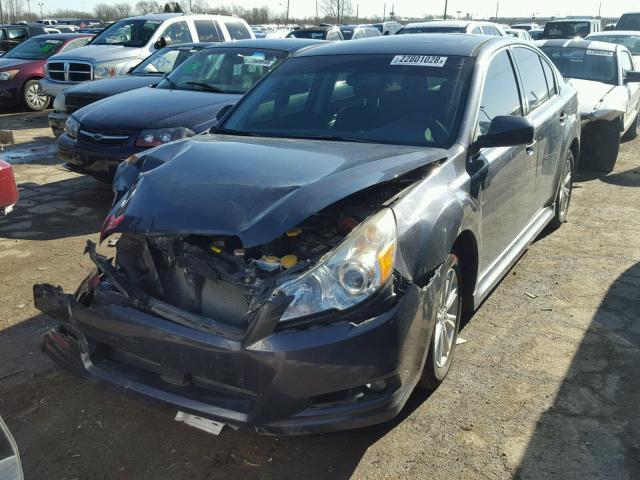 4S3BMCG6XB3249030 - 2011 SUBARU LEGACY 2.5 GRAY photo 2