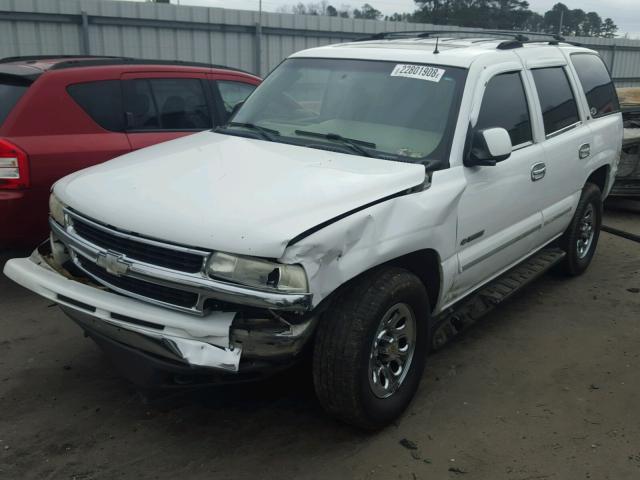 1GNEK13Z02R222155 - 2002 CHEVROLET TAHOE K150 WHITE photo 2