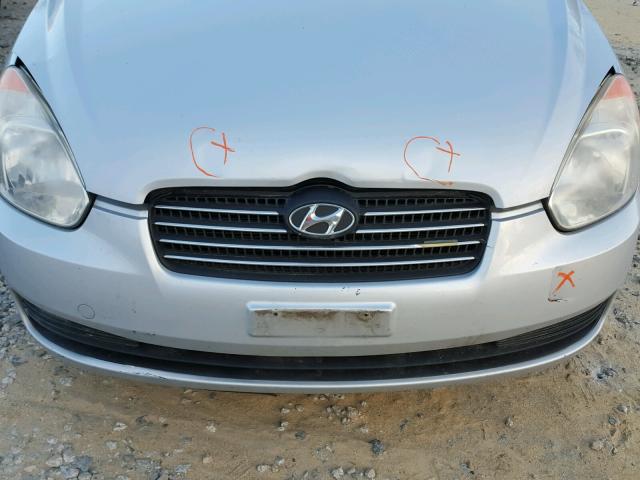 KMHCN46C66U013016 - 2006 HYUNDAI ACCENT GLS SILVER photo 9