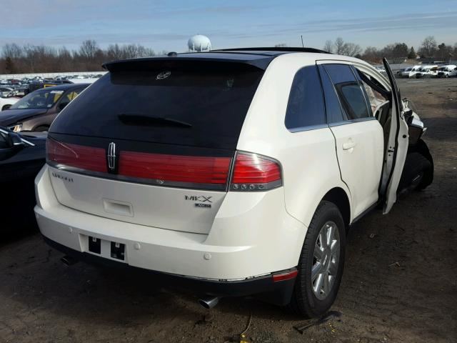 2LMDU88CX7BJ16169 - 2007 LINCOLN MKX WHITE photo 4