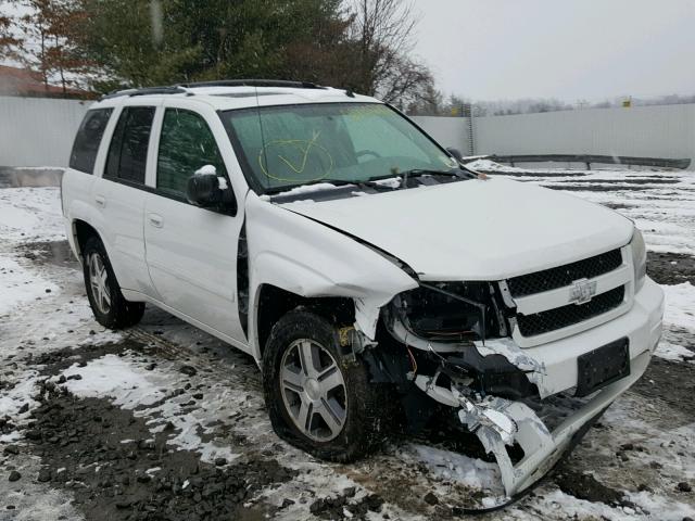 1GNDT13S672206621 - 2007 CHEVROLET TRAILBLAZE WHITE photo 1