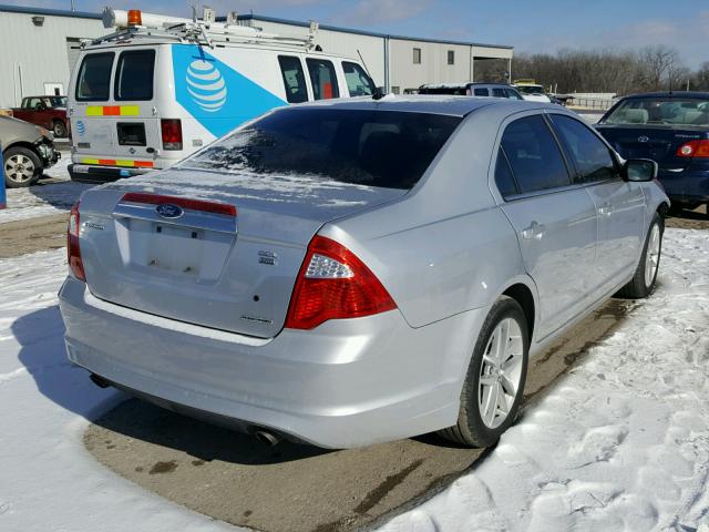 3FAHP0CG7BR140367 - 2011 FORD FUSION SEL SILVER photo 4