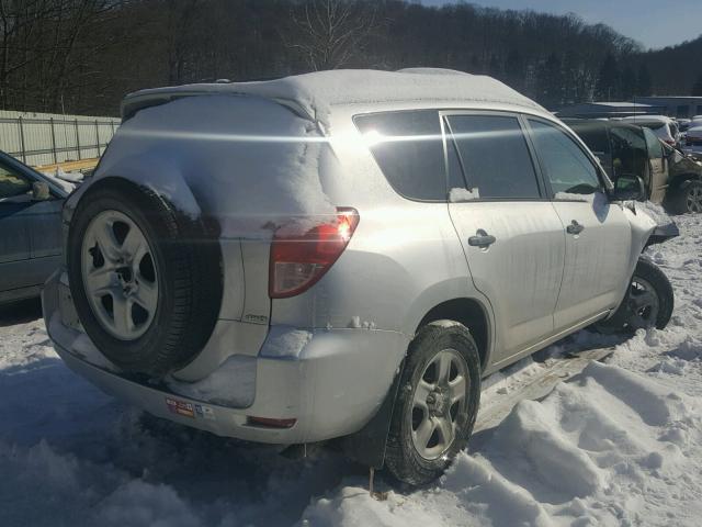 JTMBD33V875100575 - 2007 TOYOTA RAV4 SILVER photo 4