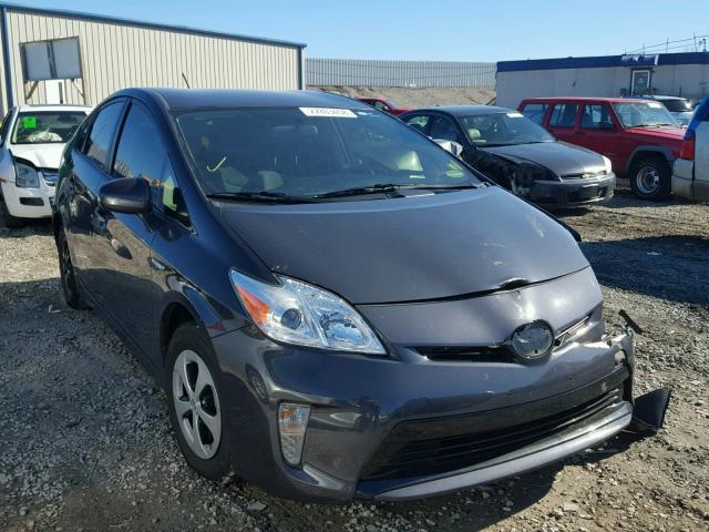 JTDKN3DU8D5652558 - 2013 TOYOTA PRIUS GRAY photo 1