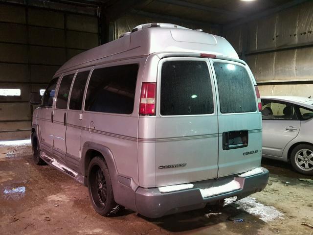 1GBFG15T941154533 - 2004 CHEVROLET EXPRESS G1 GRAY photo 3