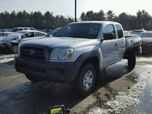 5TEUU42N67Z397214 - 2007 TOYOTA TACOMA ACC SILVER photo 2