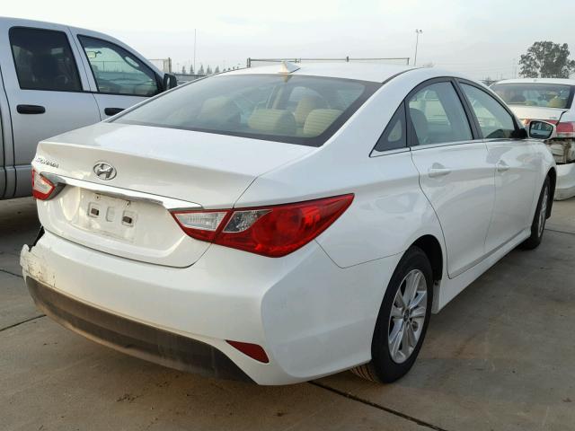 5NPEB4AC9EH927279 - 2014 HYUNDAI SONATA GLS WHITE photo 4