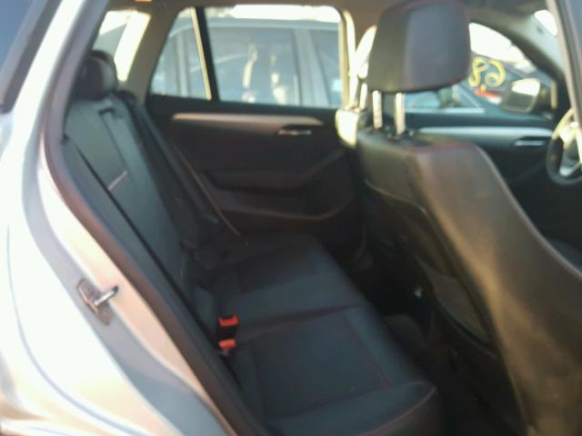 WBAVM1C5XFVZ94589 - 2015 BMW X1 SDRIVE2 Күміс фото 6