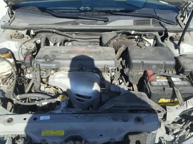 4T1BE32K95U610808 - 2005 TOYOTA CAMRY LE GRAY photo 7