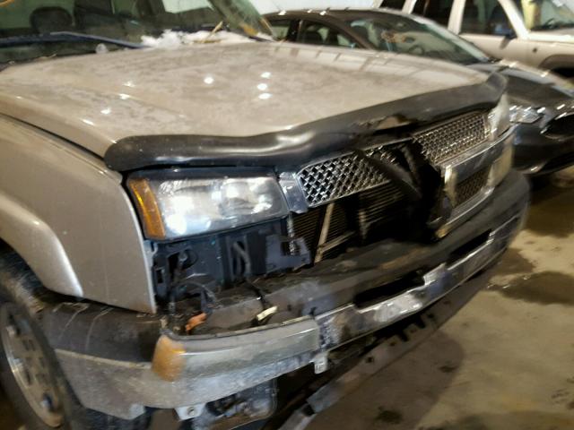 2GCEK19T241287208 - 2004 CHEVROLET SILVERADO SILVER photo 9