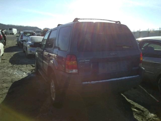 1FMYU04111KA57576 - 2001 FORD ESCAPE XLT BLUE photo 3