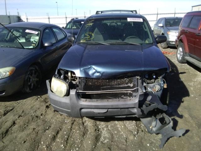 1FMYU04111KA57576 - 2001 FORD ESCAPE XLT BLUE photo 7