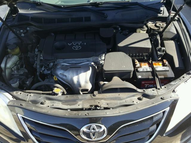4T4BF3EK1AR026461 - 2010 TOYOTA CAMRY BASE BLACK photo 7