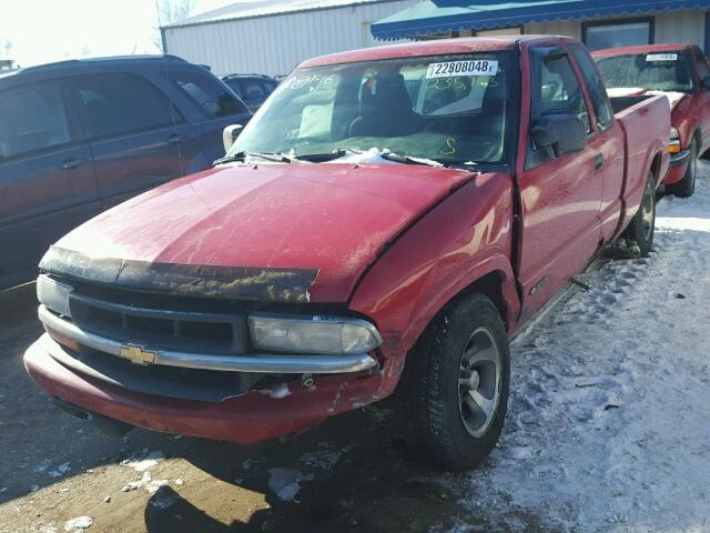 1GCCS19H938138972 - 2003 CHEVROLET S TRUCK S1 RED photo 2