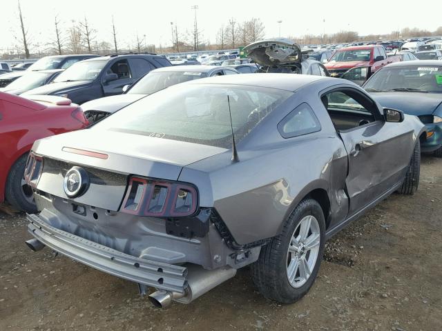 1ZVBP8AM1E5281057 - 2014 FORD MUSTANG GRAY photo 4