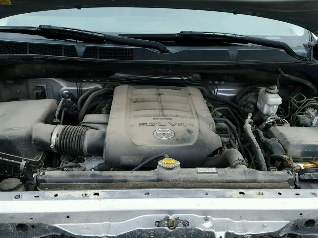 5TFDY5F16CX261572 - 2012 TOYOTA TUNDRA CRE SILVER photo 7