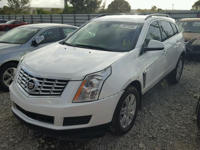 3GYFNAE36GS527011 - 2016 CADILLAC SRX WHITE photo 2