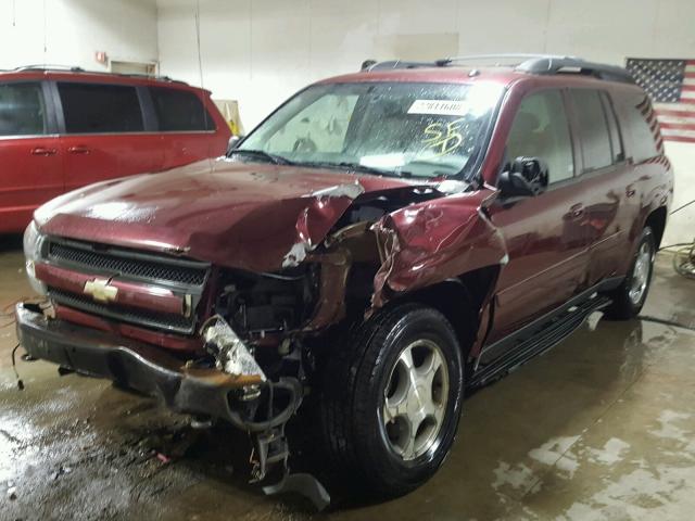 1GNET16S056101529 - 2005 CHEVROLET TRAILBLAZE MAROON photo 2