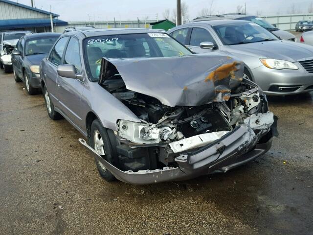 1HGCG5652YA118339 - 2000 HONDA ACCORD EX SILVER photo 1