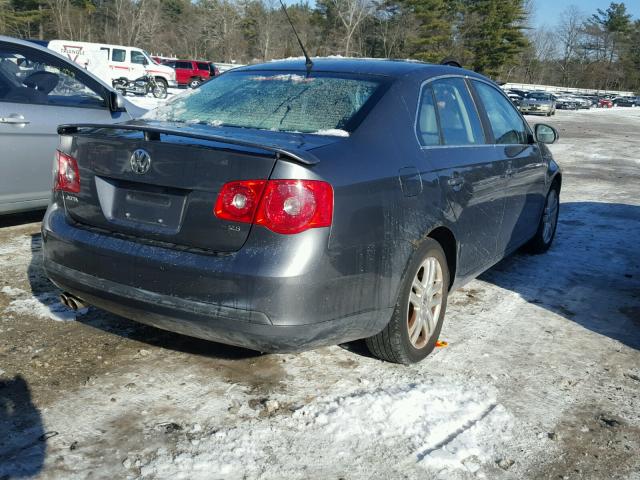 3VWEG71K77M084204 - 2007 VOLKSWAGEN JETTA WOLF GRAY photo 4