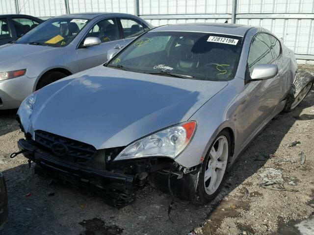 KMHHT6KD9AU039060 - 2010 HYUNDAI GENESIS CO SILVER photo 2