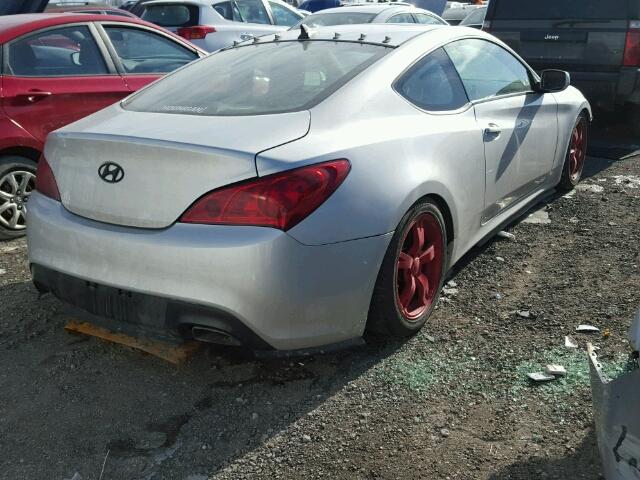 KMHHT6KD9AU039060 - 2010 HYUNDAI GENESIS CO SILVER photo 4