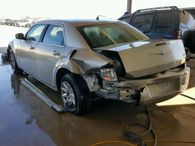 2C3KA43R98H211779 - 2008 CHRYSLER 300 LX SILVER photo 3