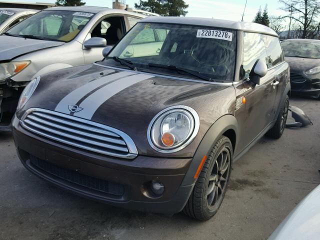 WMWML33509TP98655 - 2009 MINI COOPER CLU BROWN photo 2
