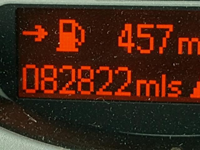 WMWML33509TP98655 - 2009 MINI COOPER CLU BROWN photo 8