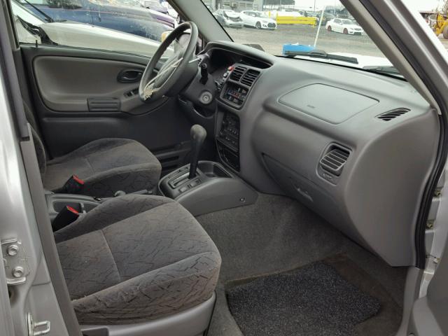 2CNBJ734136902676 - 2003 CHEVROLET TRACKER ZR SILVER photo 5