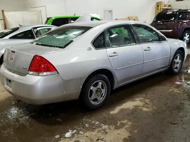 2G1WT55K379207712 - 2007 CHEVROLET IMPALA LT GRAY photo 4